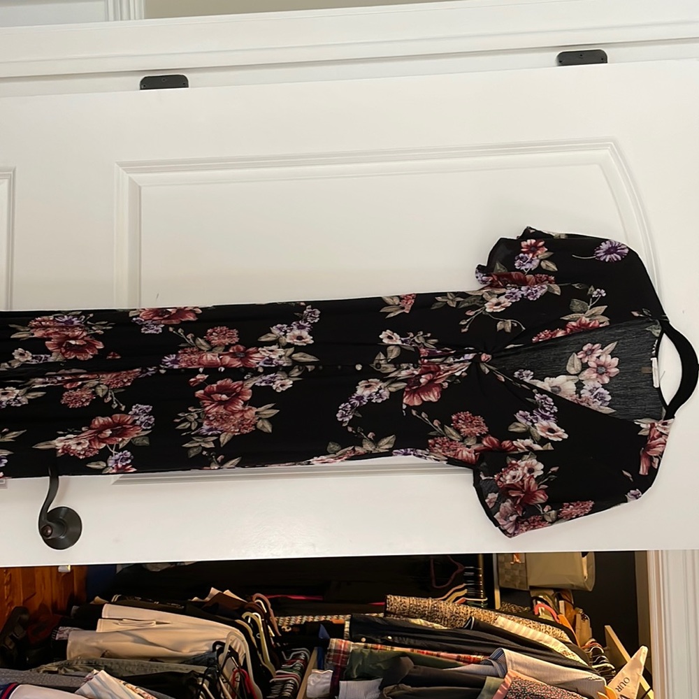 Floral midi dress, great condition